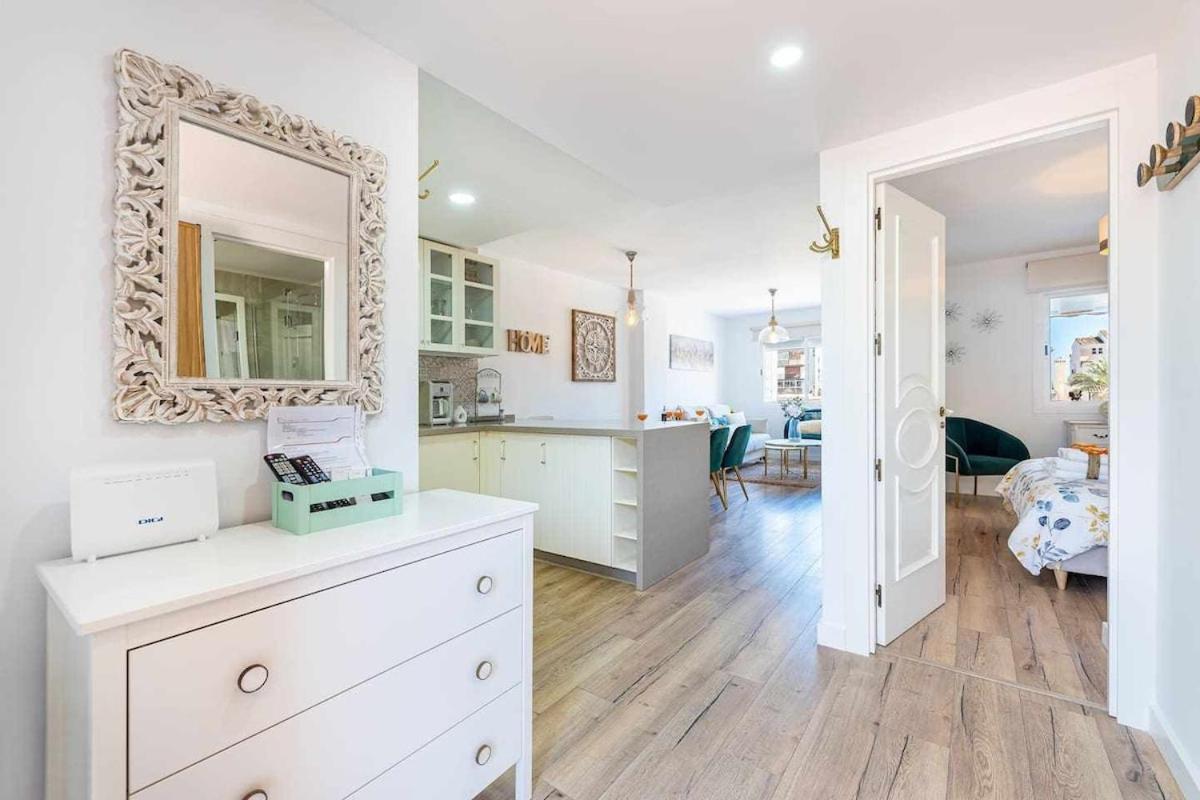 797 Holiday Rentals - Lujoso Apartamento En Arroyo Con Piscina Benalmadena Luaran gambar