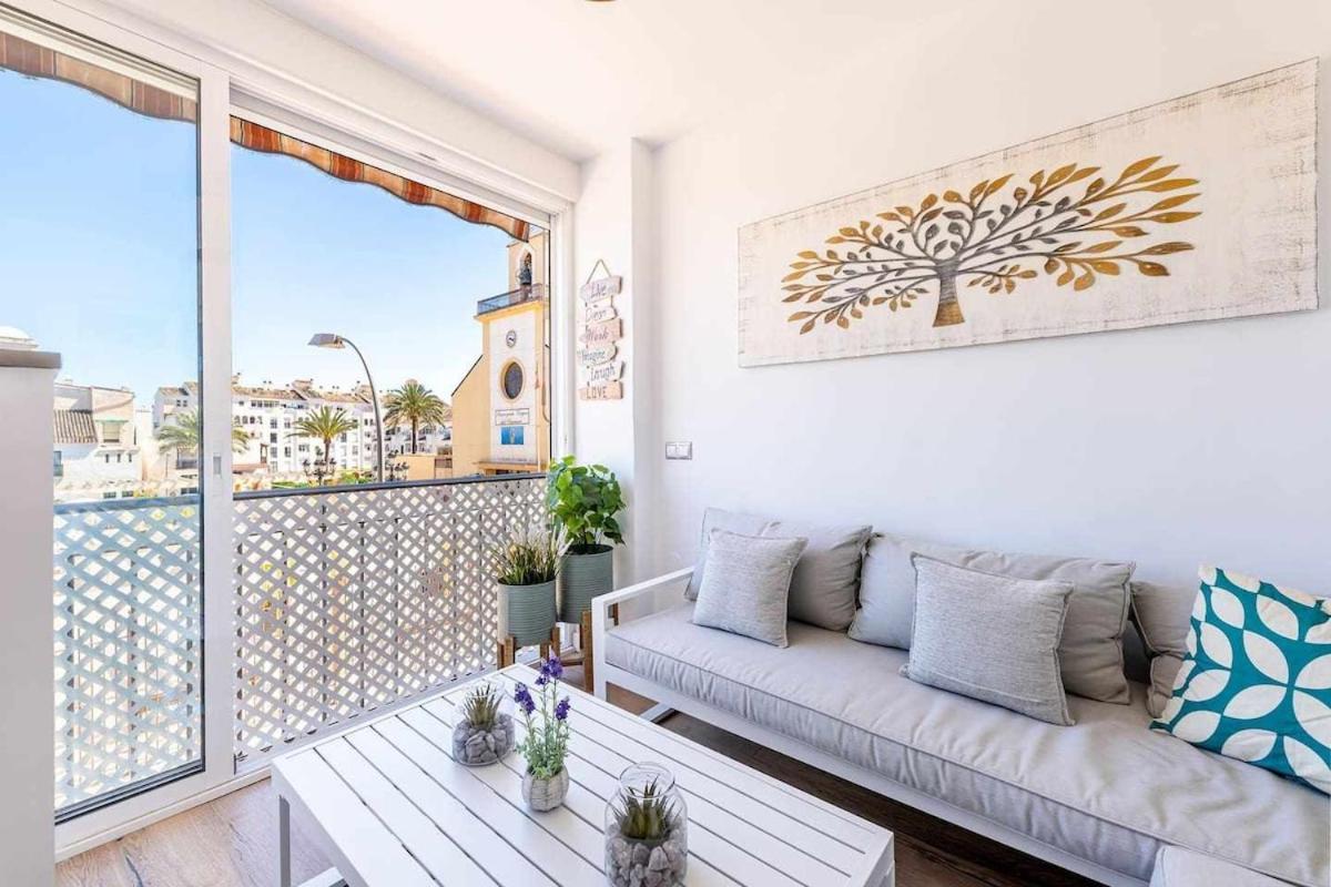 797 Holiday Rentals - Lujoso Apartamento En Arroyo Con Piscina Benalmadena Luaran gambar